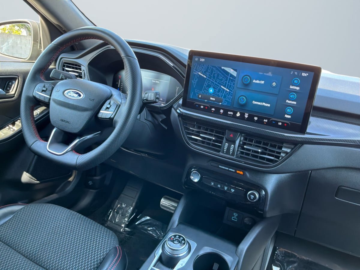 Used 2023 Ford Escape ST-Line w/ Tech Pack #1 FWD image 14