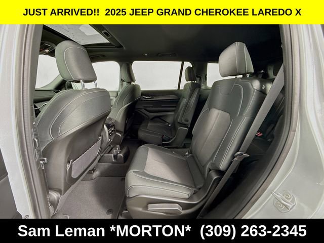 New 2025 Jeep Grand Cherokee L Laredo AWD/4WD image 23