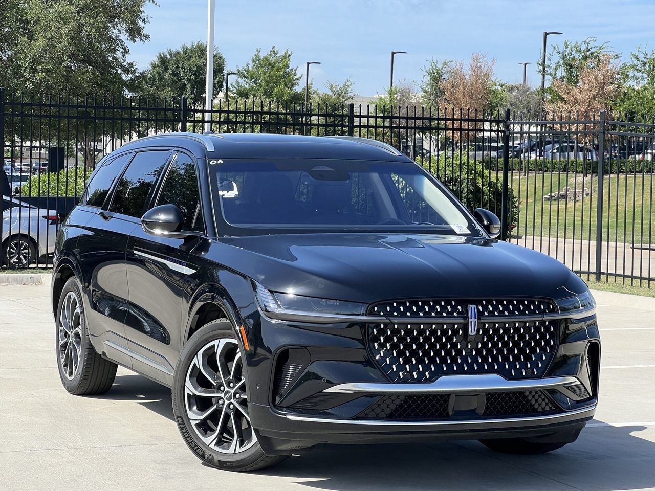 Used 2024 Lincoln Nautilus Reserve w/ Equipment Group 202A