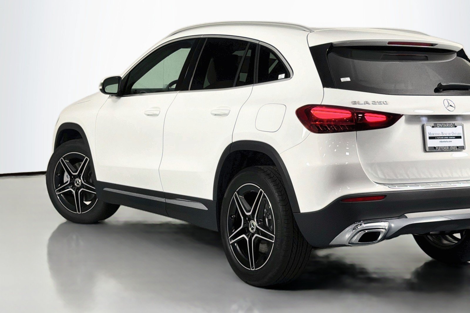 New 2026 Mercedes-Benz GLA 250 image 14