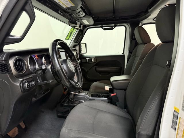 Used 2022 Jeep Gladiator Sport image 14
