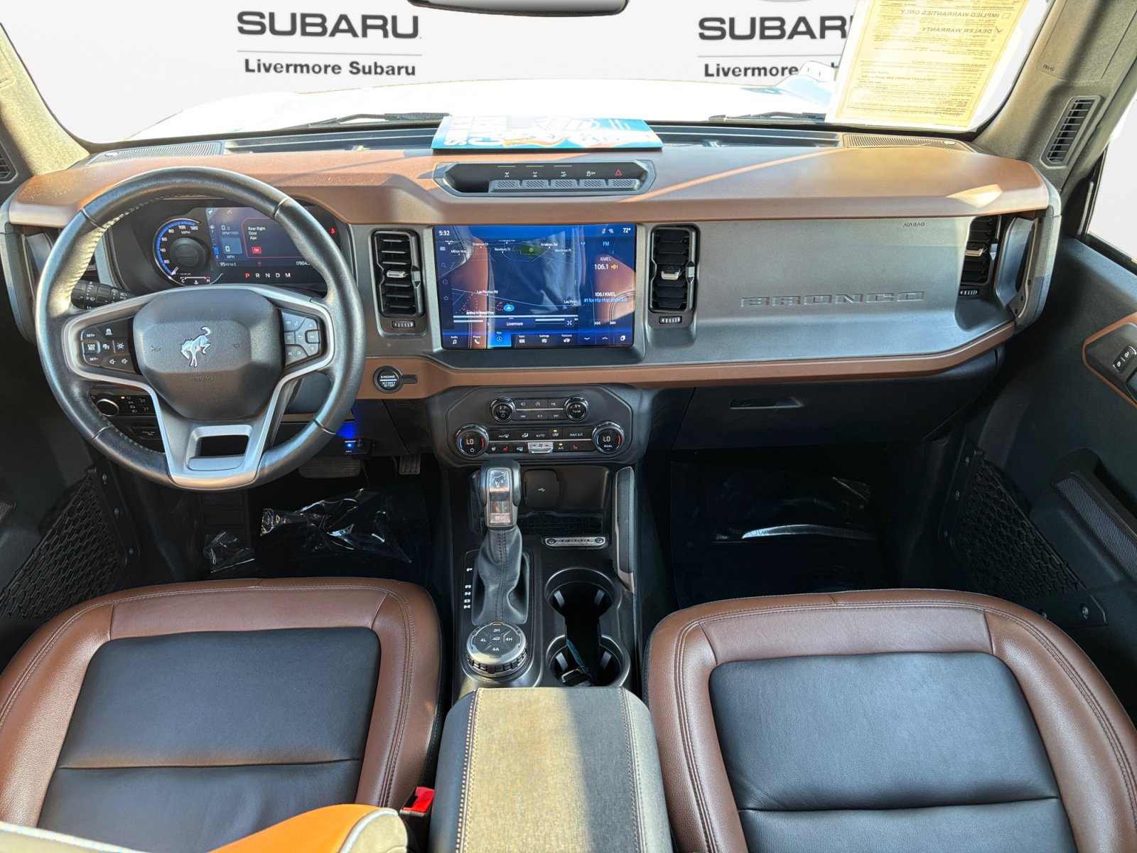 Used 2024 Ford Bronco Outer Banks w/ Sasquatch Package AWD/4WD image 13