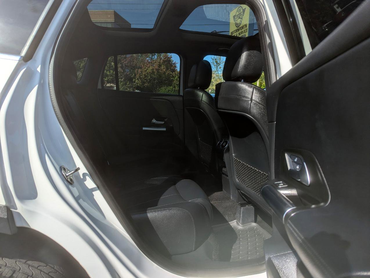 Used 2021 Mercedes-Benz GLA 250 4MATIC image 36