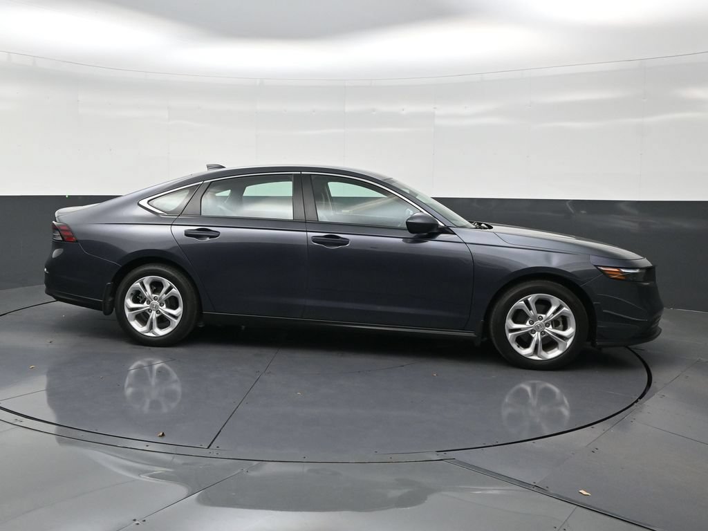 Used 2025 Honda Accord LX image 6