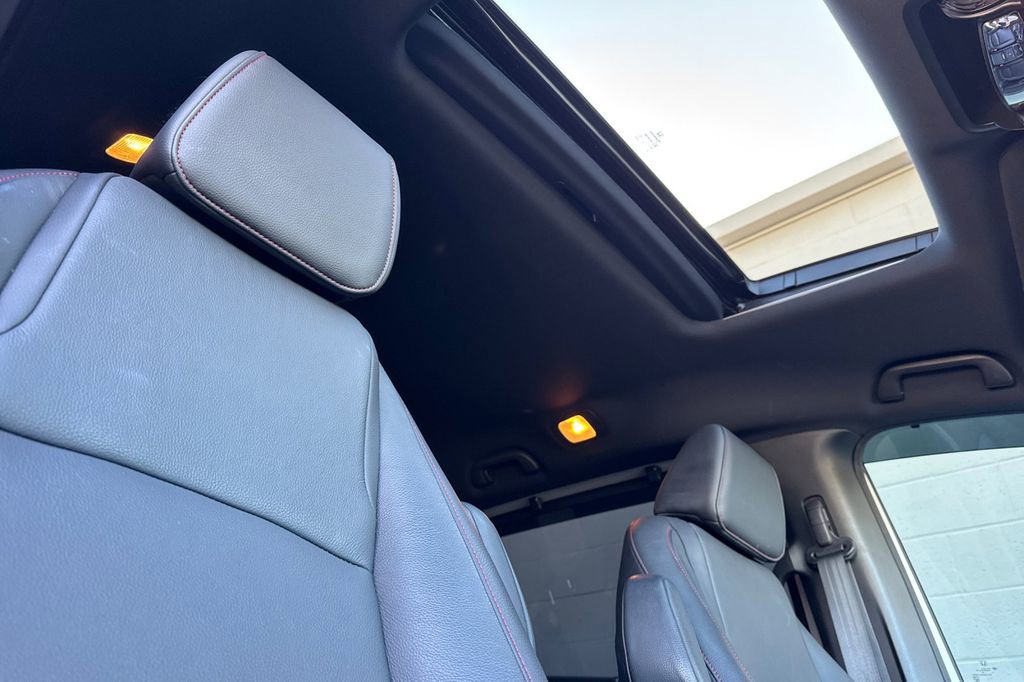 Certified 2025 Honda Odyssey Sport-L image 21
