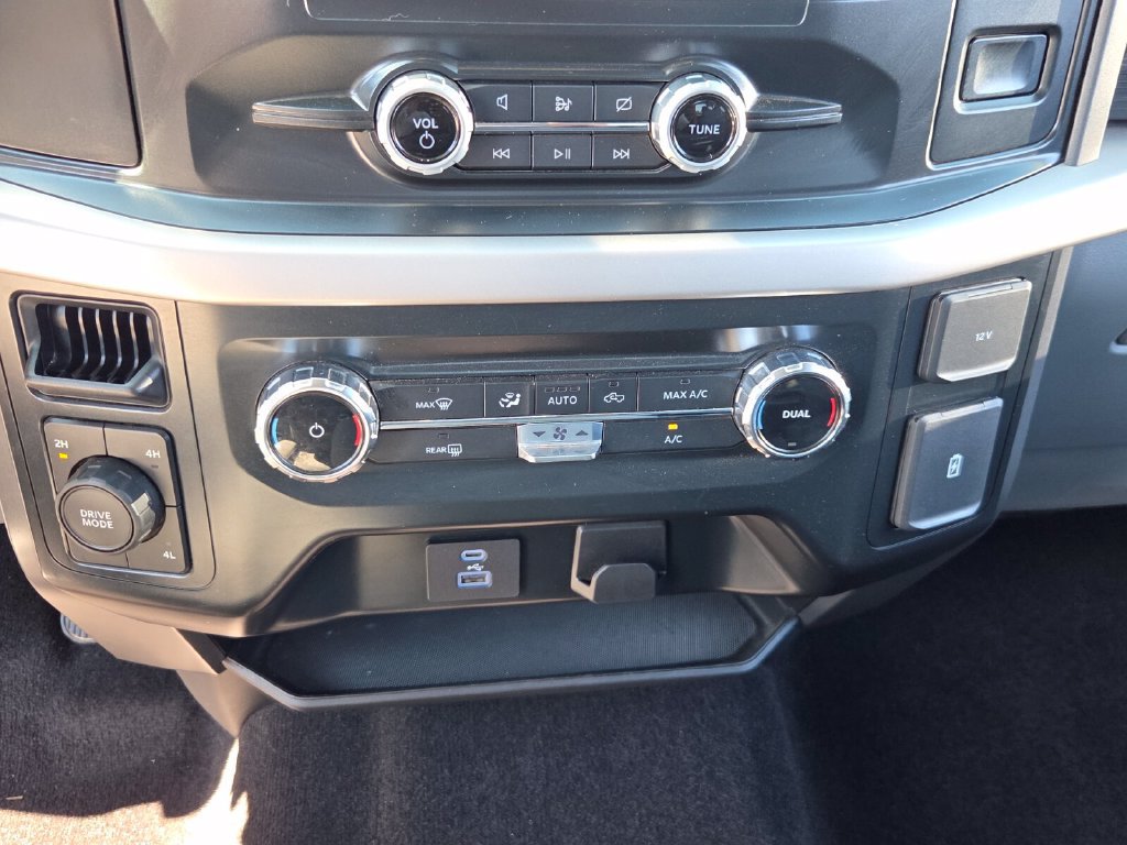 Used 2022 Ford F150 XLT w/ Equipment Group 301A Mid AWD/4WD image 32