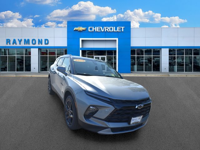 New 2026 Chevrolet Blazer LT w/ Convenience Package AWD/4WD image 10