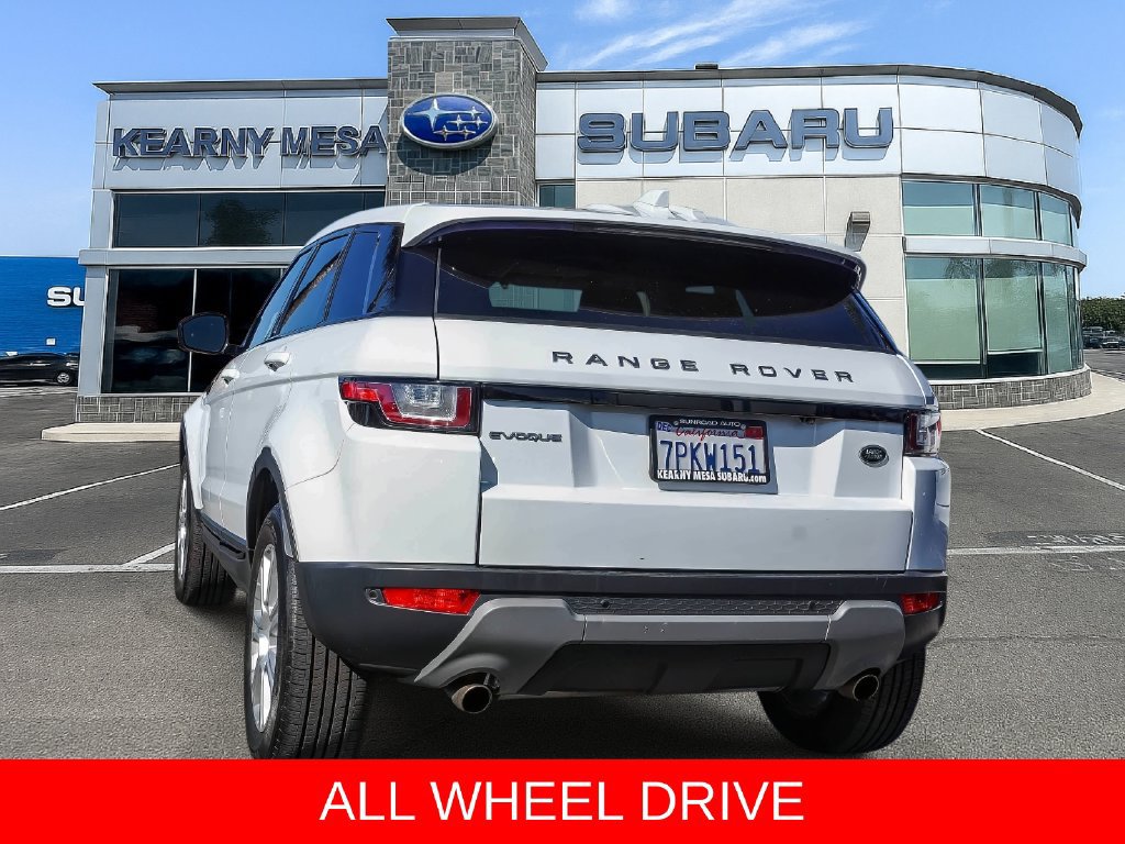 Used 2016 Land Rover Range Rover Evoque SE AWD/4WD image 4