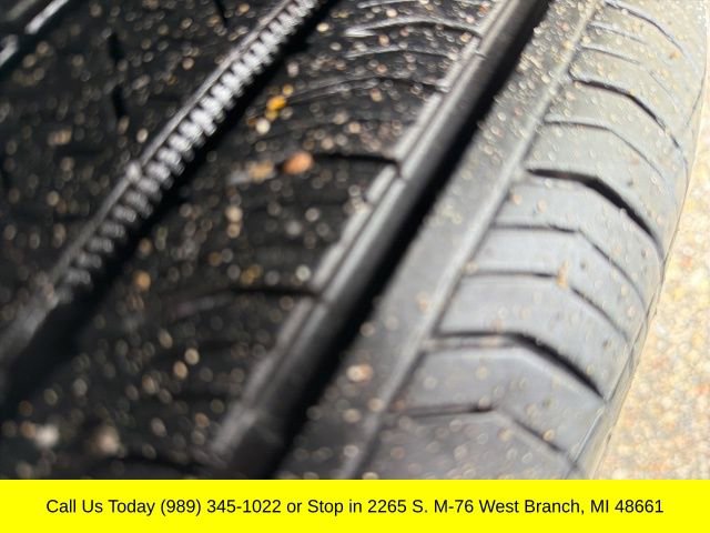 Used 2018 Jeep Cherokee Limited w/ Technology Group image 6