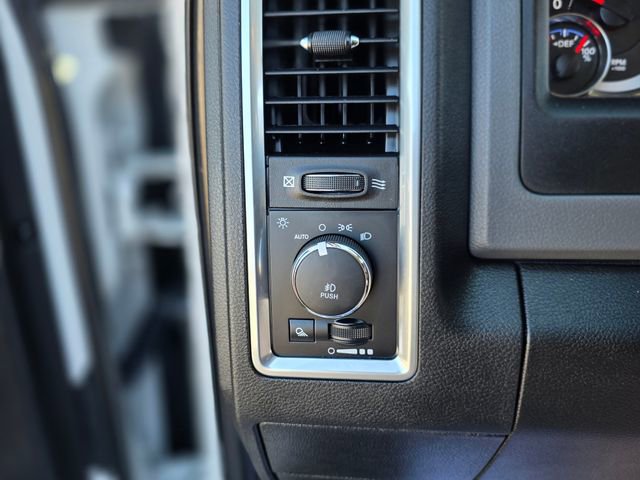 Used 2018 RAM 2500 Big Horn image 34