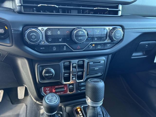 New 2026 Jeep Gladiator Mojave image 10