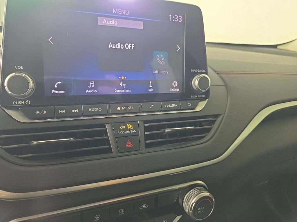 Used 2022 Nissan Altima 2.5 SR image 17