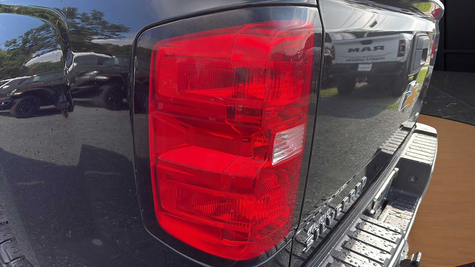 Used 2018 Chevrolet Silverado 2500 LTZ w/ Duramax Plus Package AWD/4WD image 11