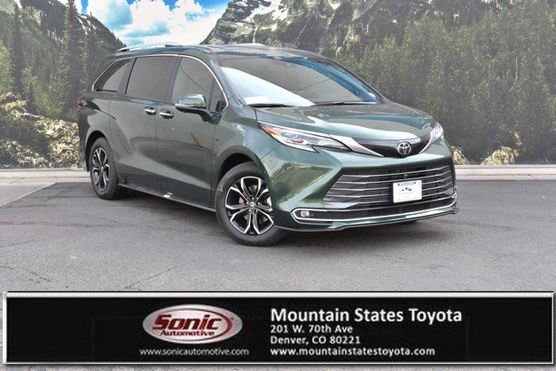 New 2026 Toyota Sienna Platinum