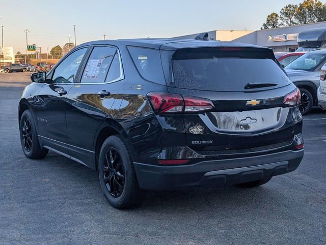 Used 2023 Chevrolet Equinox LT w/ Driver Convenience Package image 5