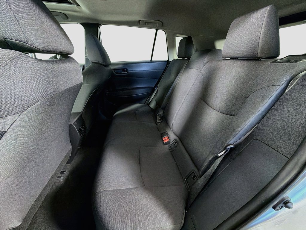 Used 2023 Toyota Corolla Cross LE w/ Moonroof Package AWD/4WD image 27