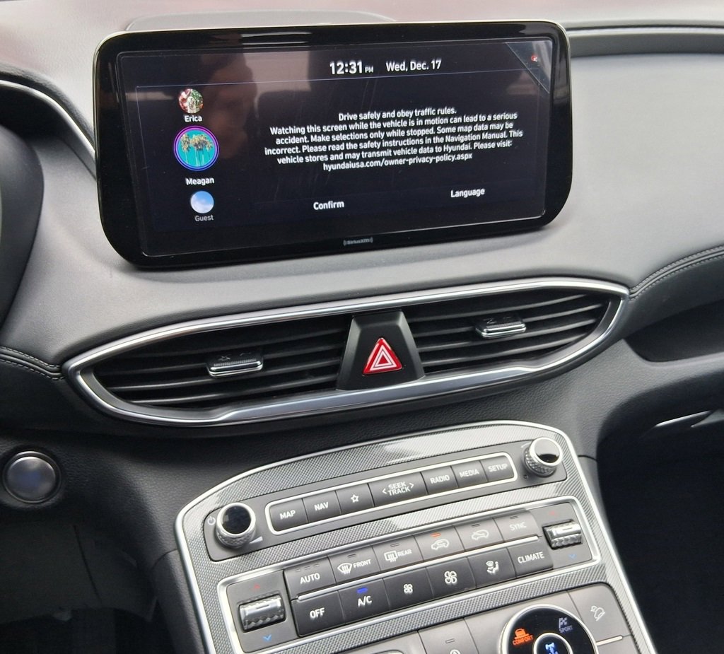 Used 2023 Hyundai Santa Fe SEL image 8