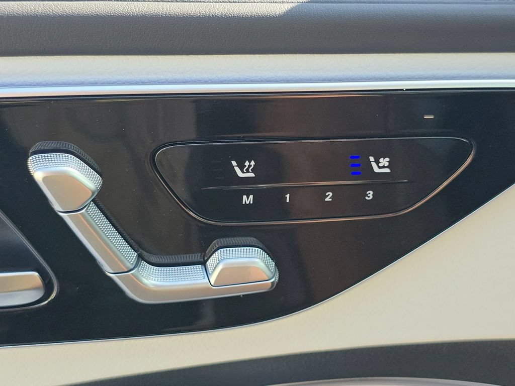 New 2026 Mercedes-Benz C 300 4MATIC Sedan image 7