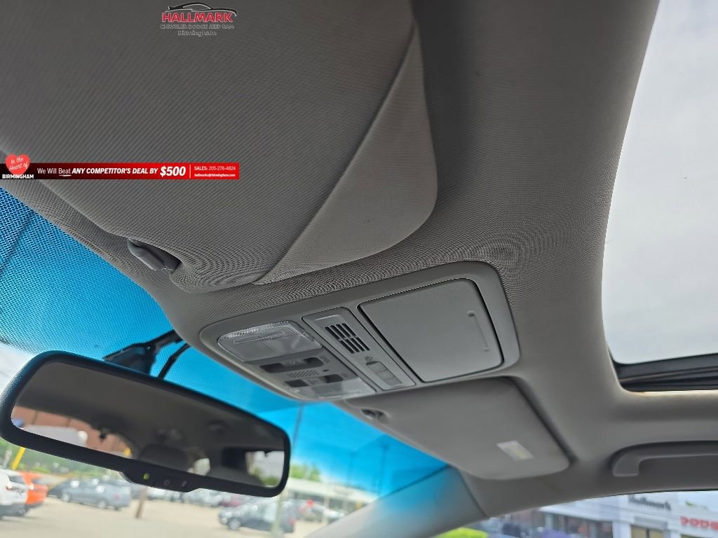 Used 2012 Honda Odyssey EX-L image 17