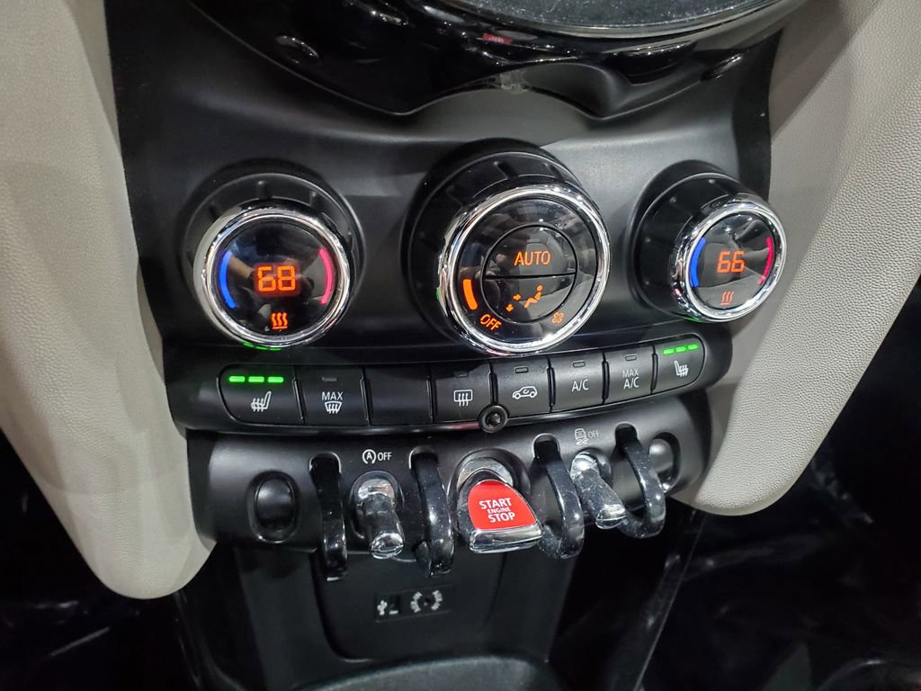 Used 2017 MINI Cooper S image 28