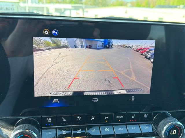 Used 2025 Chevrolet Colorado ZR2 AWD/4WD image 22