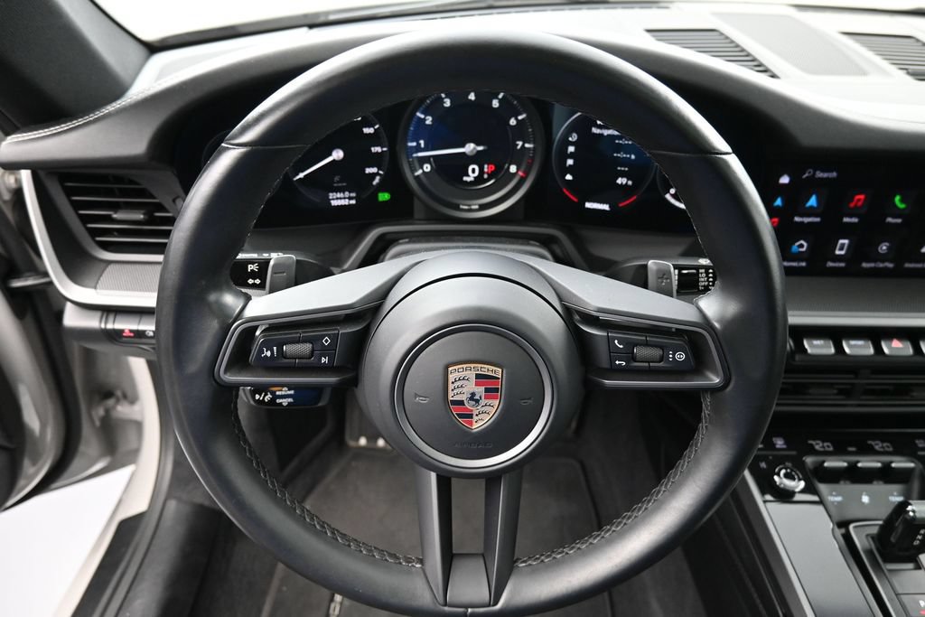 Certified 2022 Porsche 911 Carrera RWD image 7