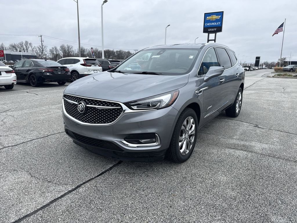 Used 2018 Buick Enclave Avenir w/ Avenir Technology Package image 4