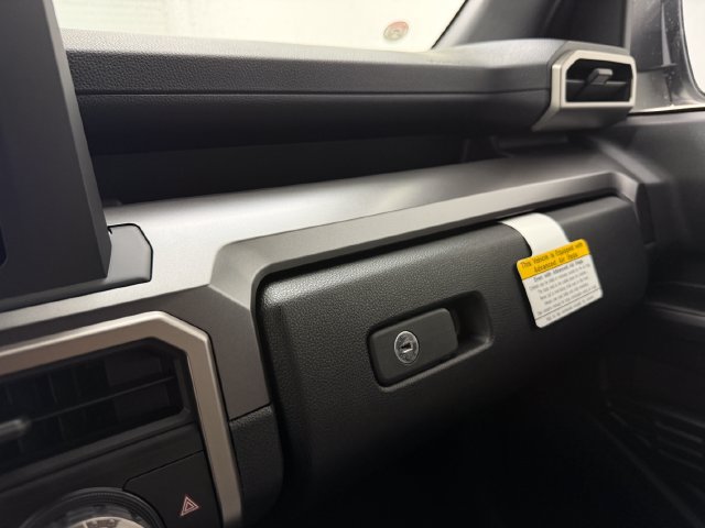 New 2026 Toyota 4Runner SR5 AWD/4WD image 22