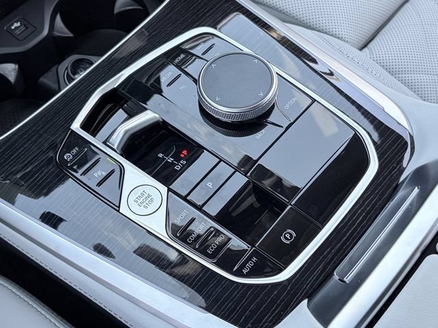 Certified 2026 BMW X5 sDrive40i w/ M Sport Package RWD image 33