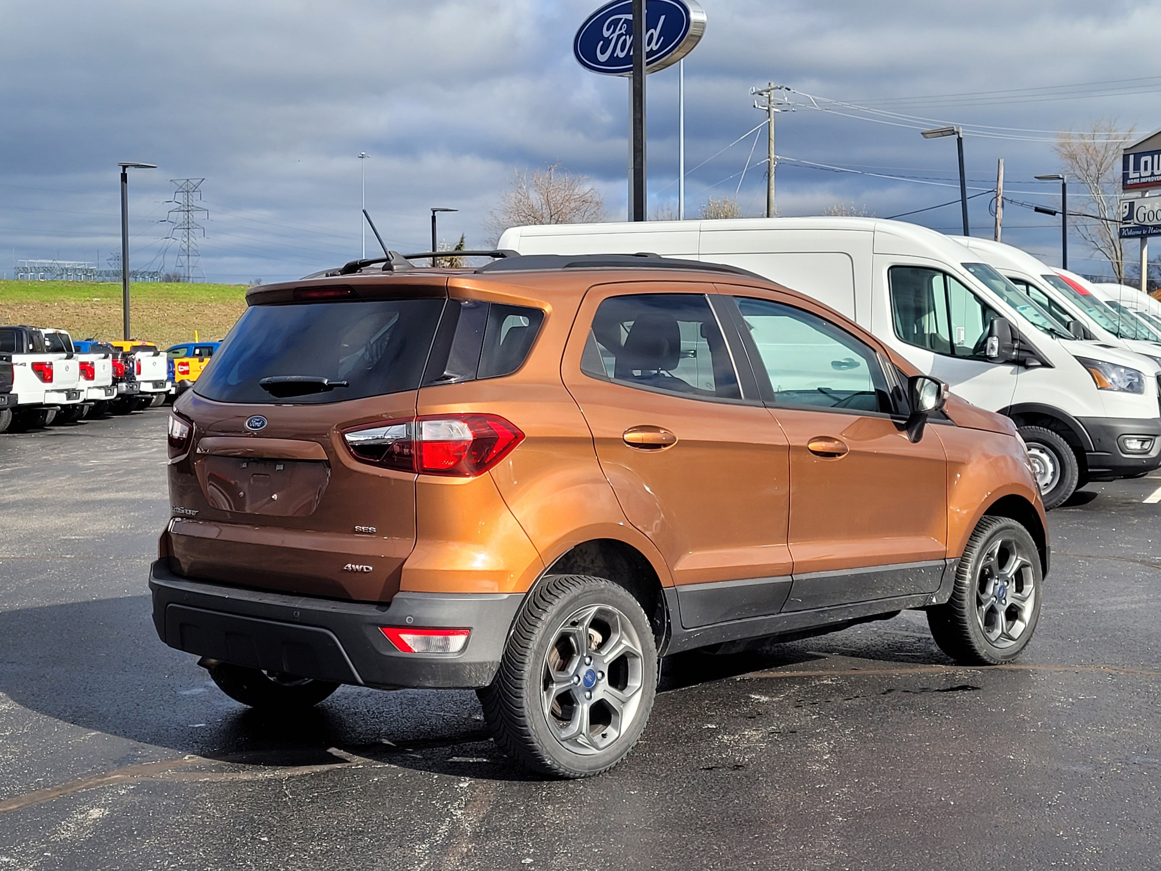 Used 2018 Ford EcoSport SES image 4