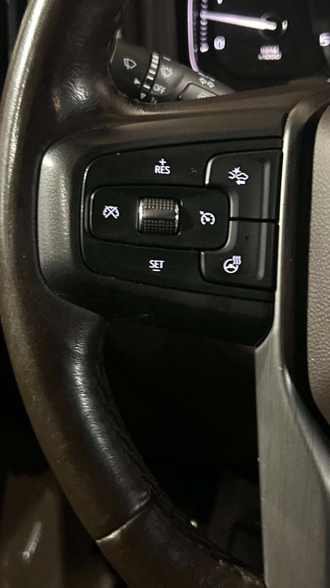 Used 2023 GMC Sierra 3500 Denali w/ Denali Ultimate Package AWD/4WD image 82