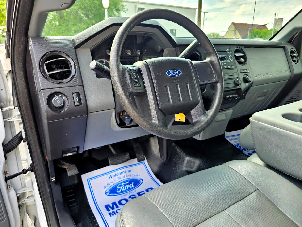 Used 2011 Ford F550 4x4 Regular Cab Super Duty w/ Payload Upgrade Pkg image 8