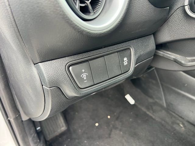 Used 2024 Kia Forte LX image 19