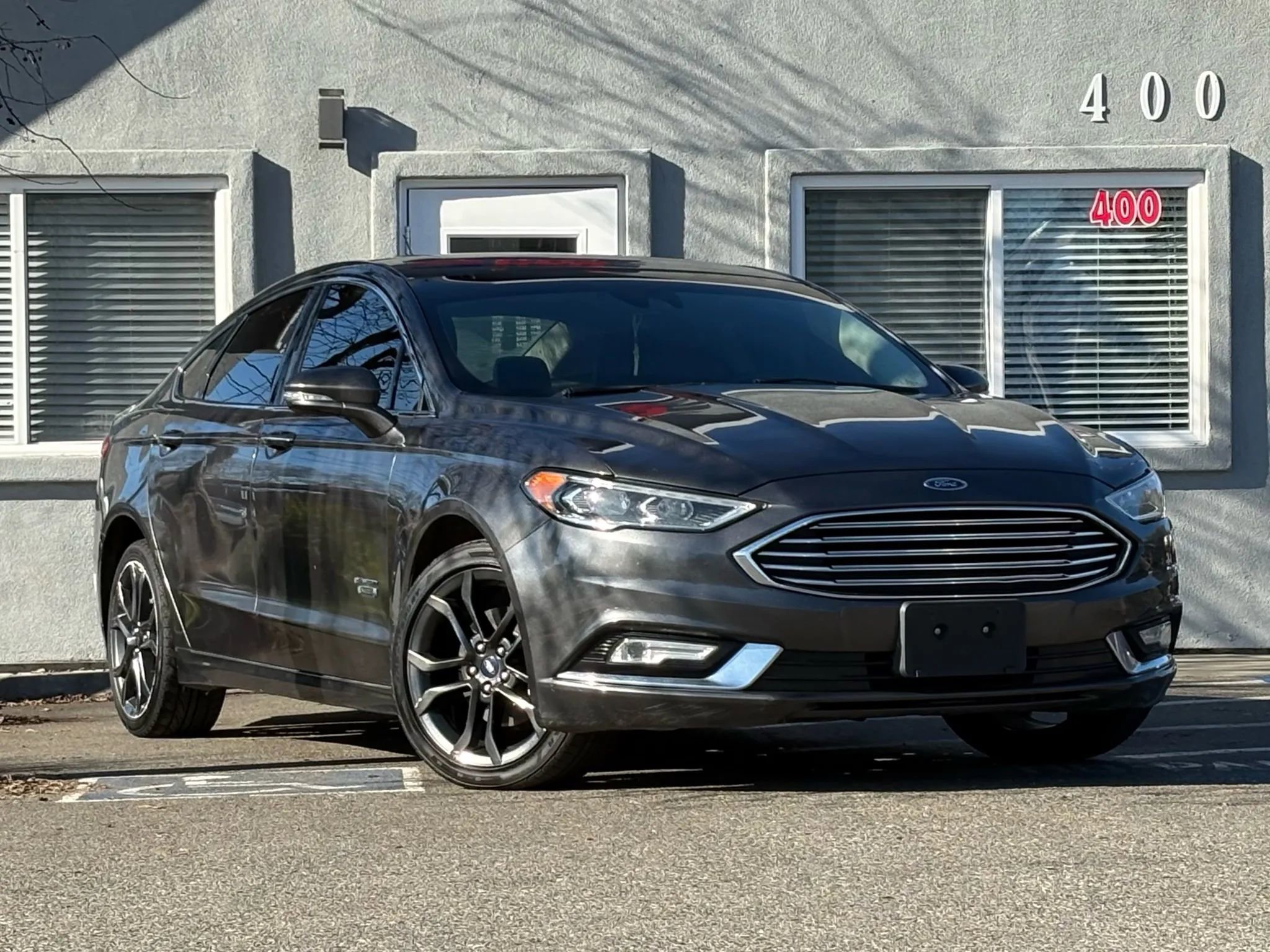 Used 2018 Ford Fusion Energi Titanium image 3