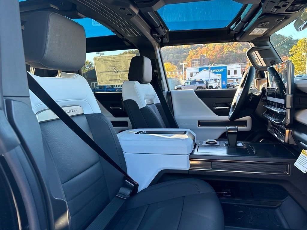 New 2025 GMC Hummer EV 3X image 64