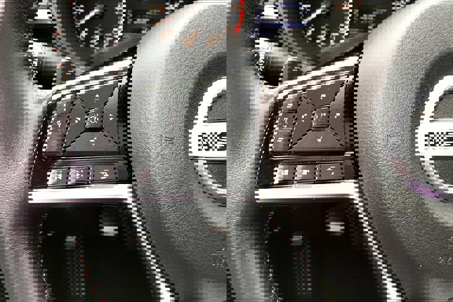 Used 2019 Nissan Altima 2.5 SR w/ SR Premium Package image 22