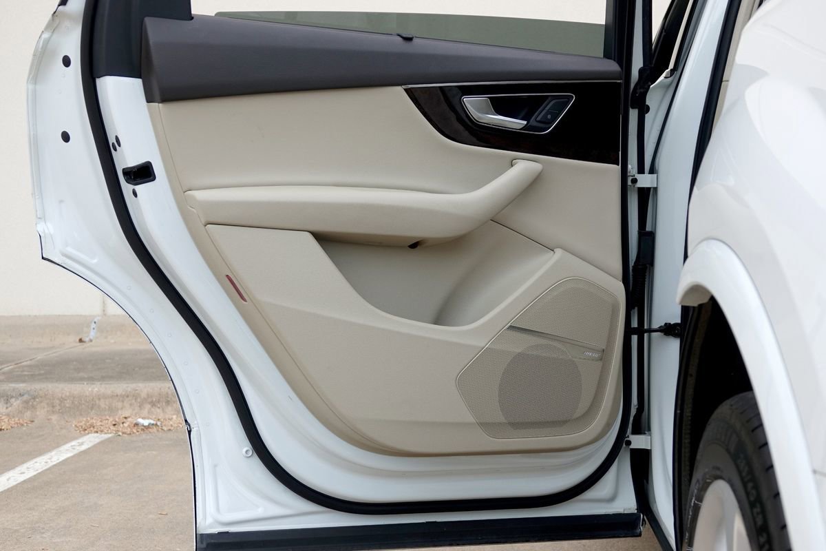 Used 2019 Audi Q7 3.0T Prestige w/ Prestige Package image 37