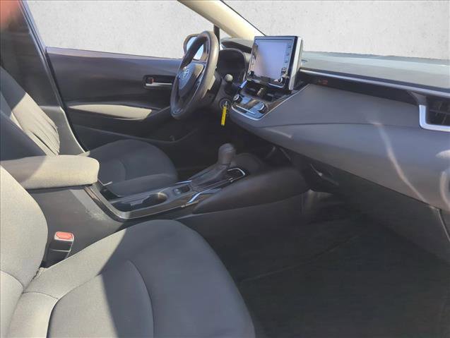 Used 2020 Toyota Corolla LE image 24