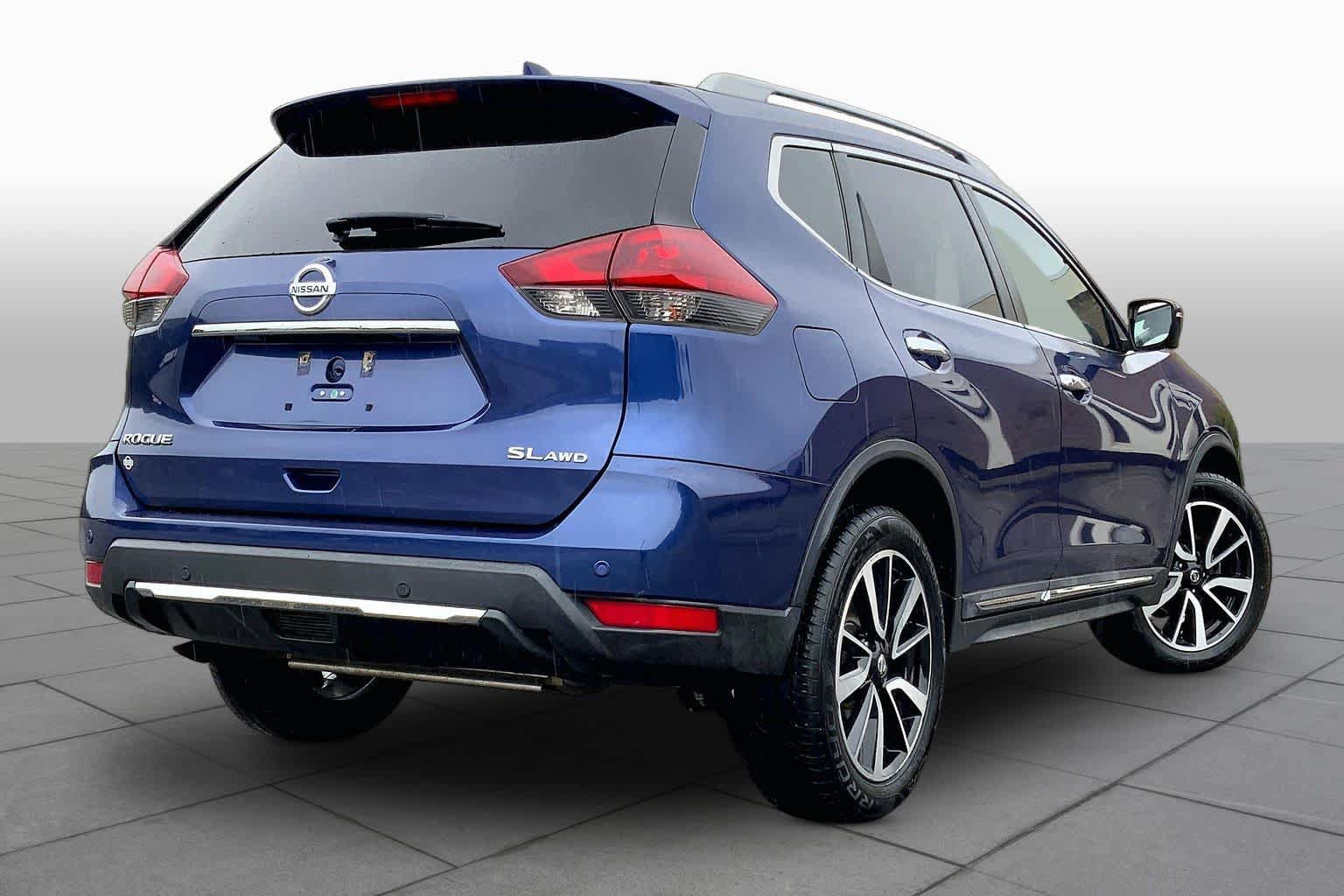 Used 2019 Nissan Rogue SL AWD/4WD image 13