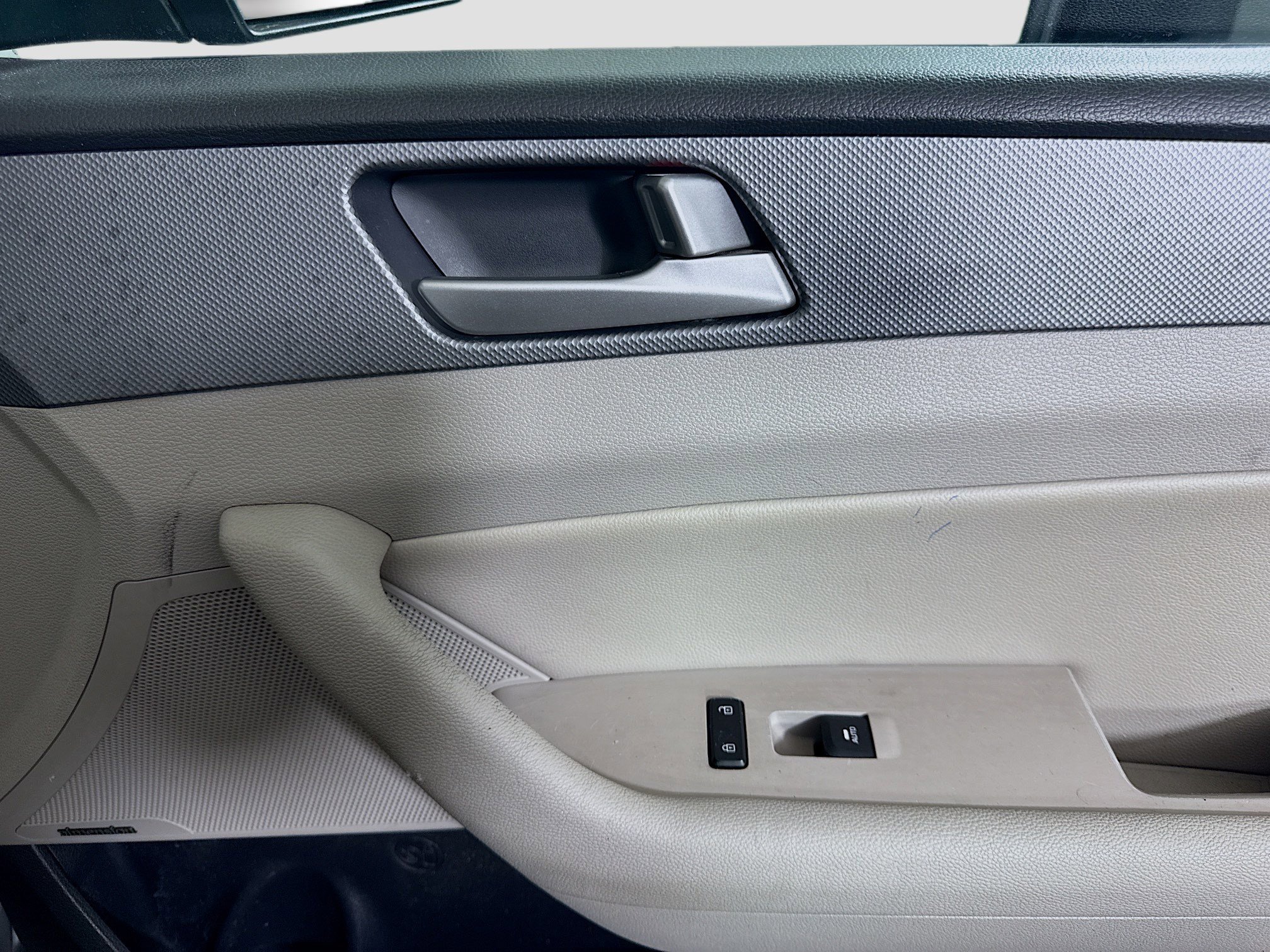 Used 2017 Hyundai Sonata Plug-In Hybrid image 31