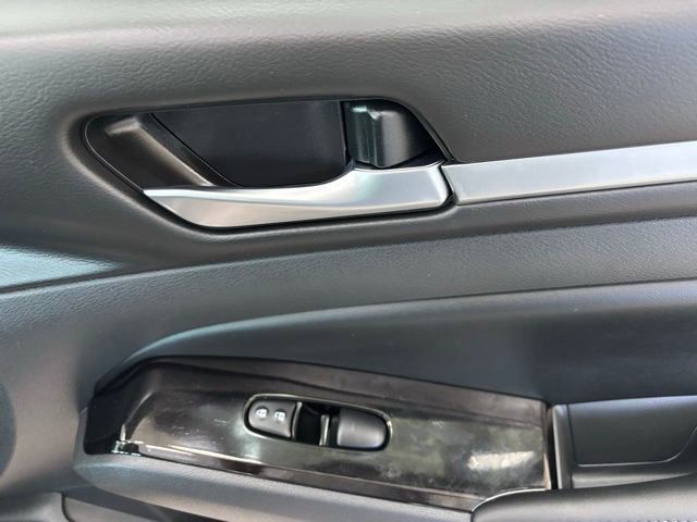 Used 2024 Nissan Altima 2.5 SL image 17