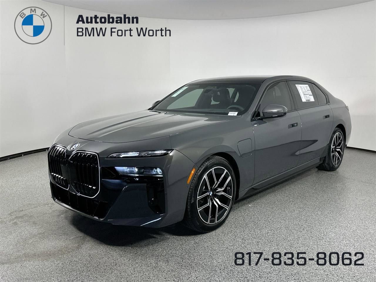 New 2026 BMW 750e xDrive w/ Executive Package image 1