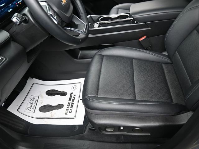 Used 2025 Chevrolet Equinox LT w/ Convenience Package II image 14