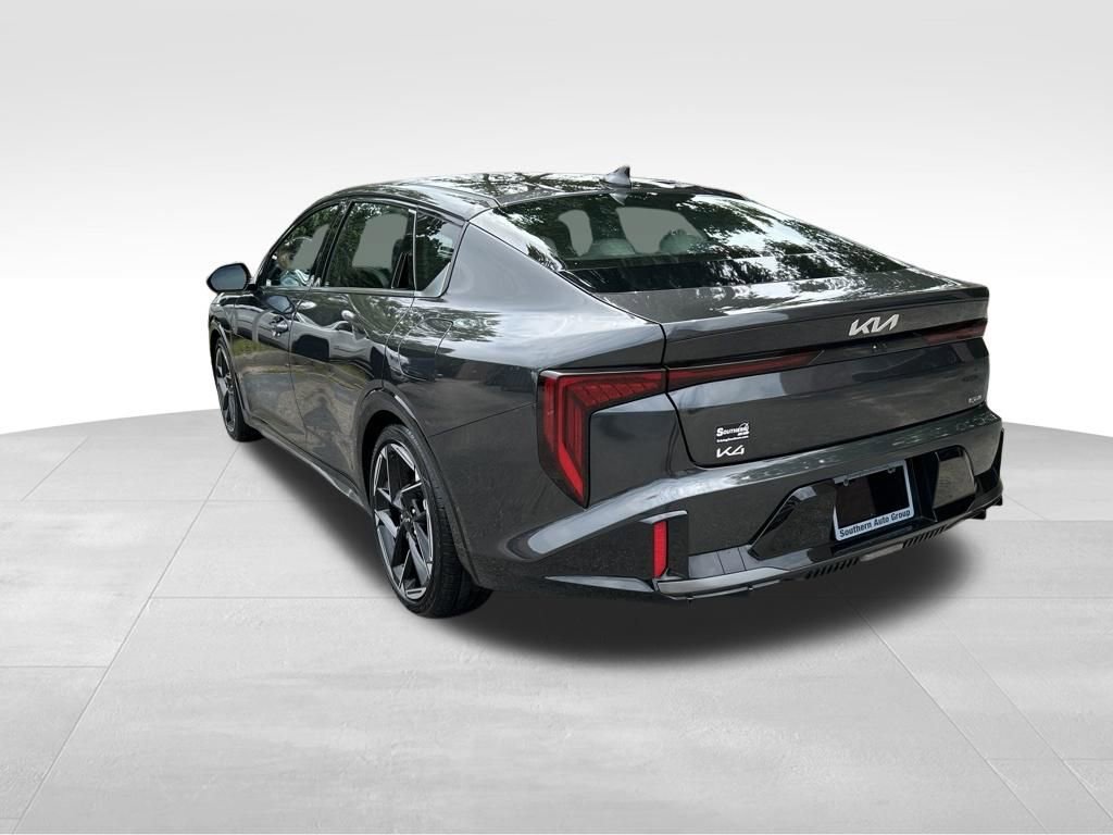 Used 2025 Kia K4 GT-Line w/ GT-Line Premium Package FWD image 3