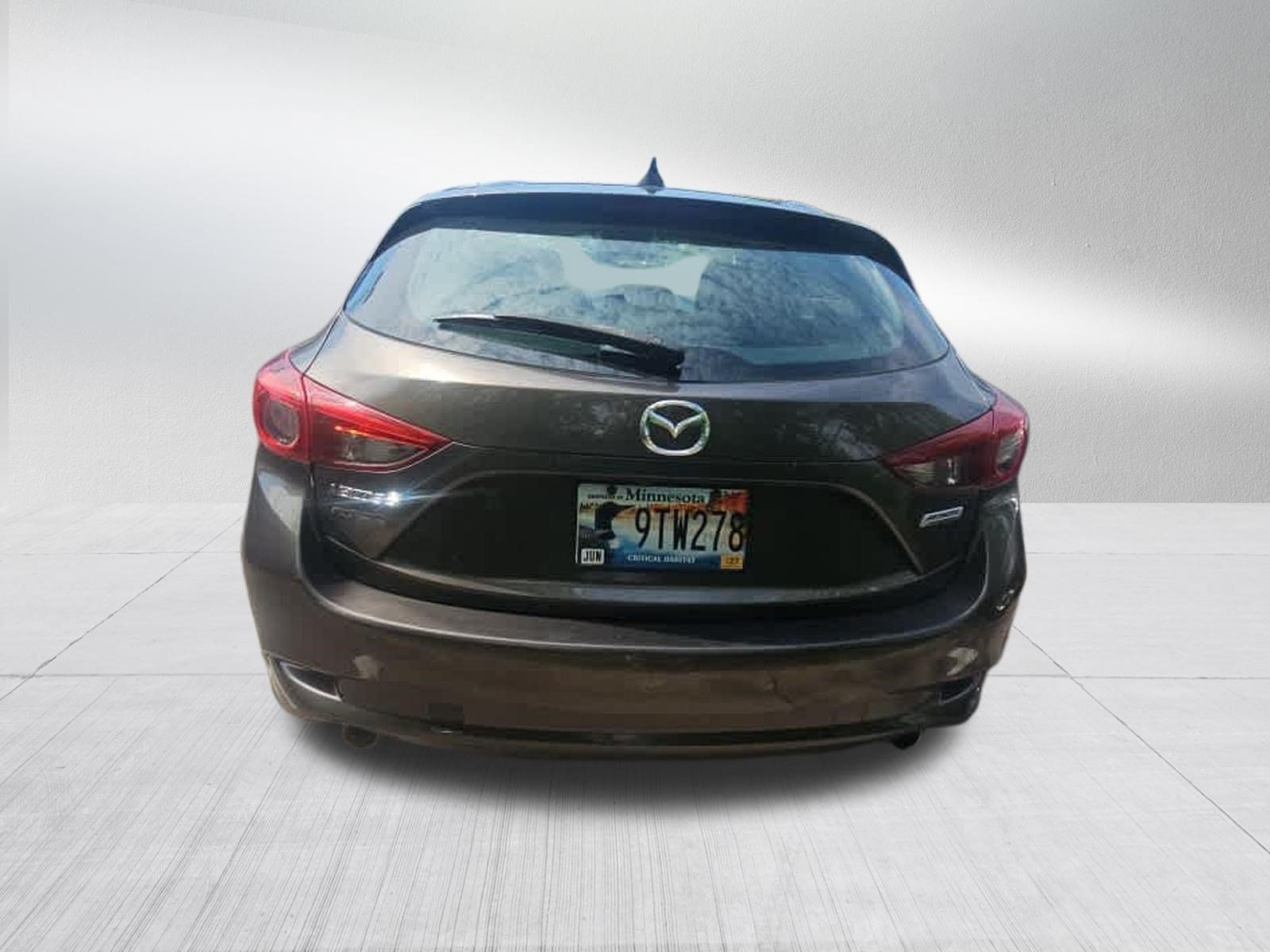 Used 2017 MAZDA MAZDA3 Grand Touring w/ Premium Equipment Package FWD image 5