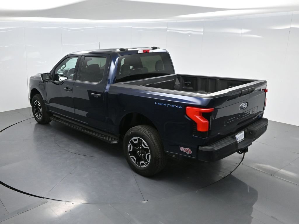 Used 2023 Ford F150 Lightning XLT AWD/4WD image 47