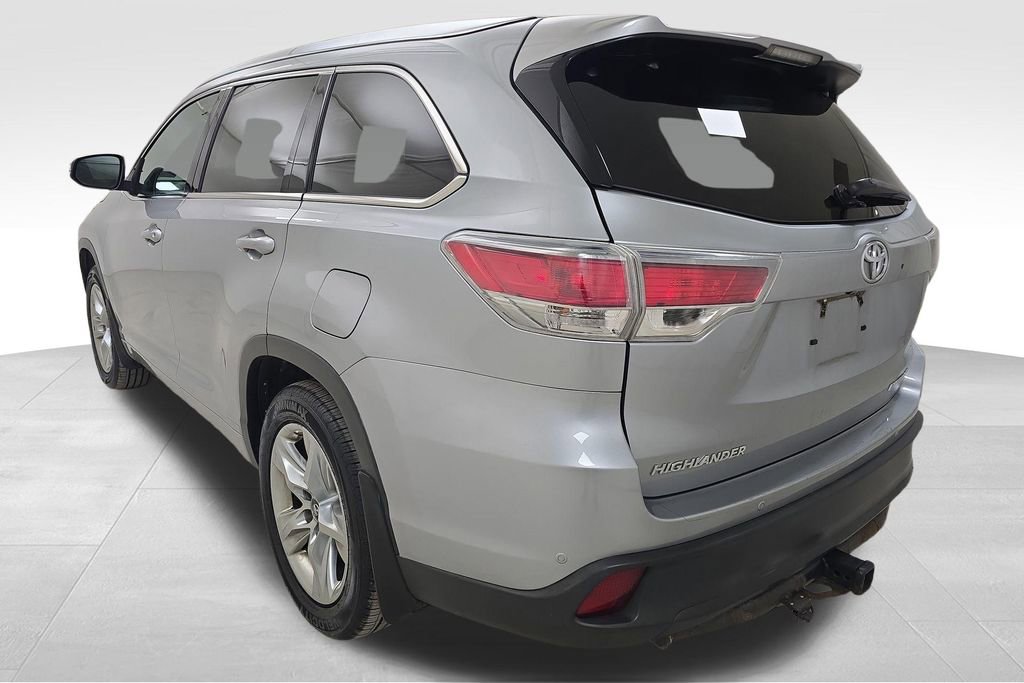 Used 2016 Toyota Highlander Limited w/ Driver Technology Package image 7
