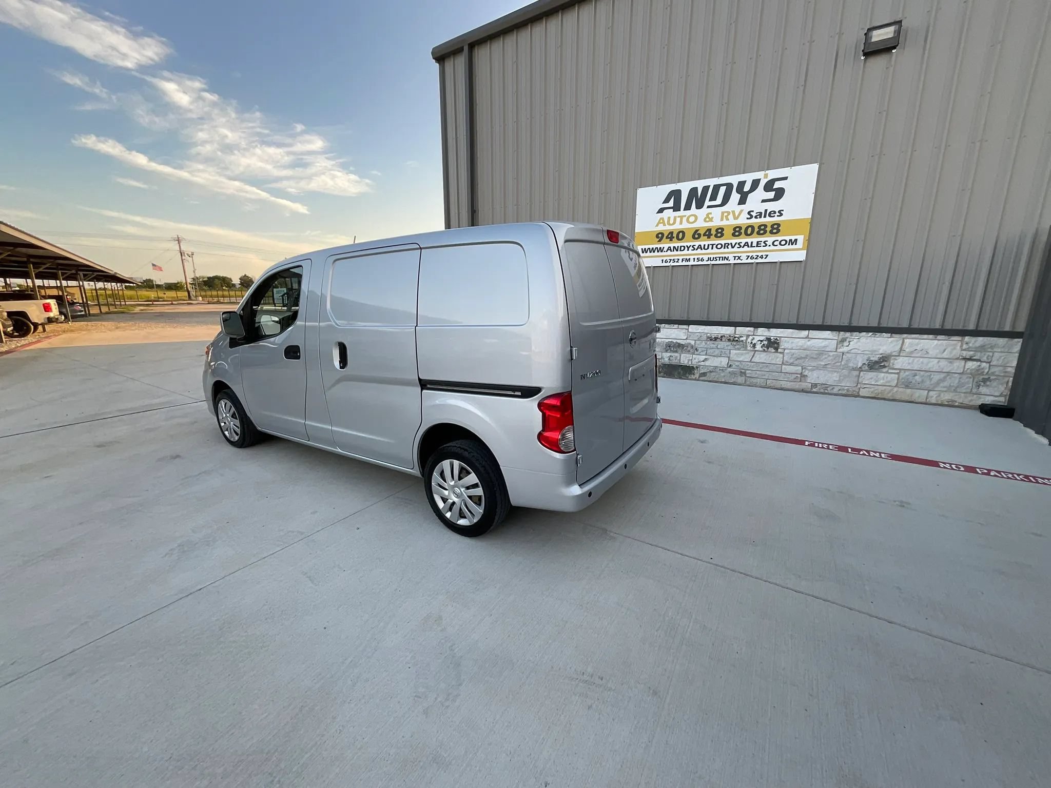 Used 2020 Nissan NV200 SV FWD image 12