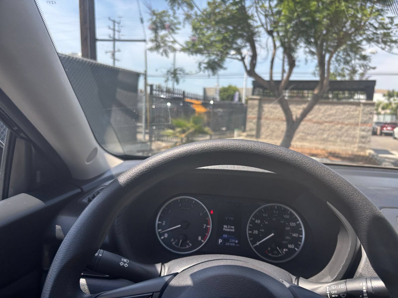 Used 2025 Nissan Sentra S FWD image 34