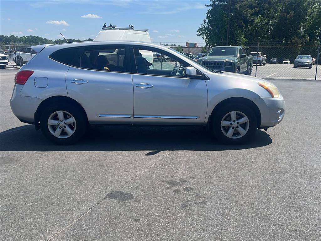 Used 2013 Nissan Rogue S w/ Special Edition Pkg FWD image 1